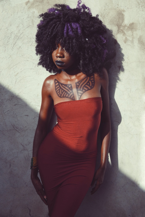 dark skin black women appreciation post. behold mothafuckas!