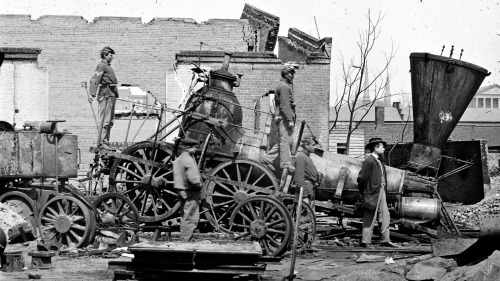 theamericanparlor: “Richmond, Va. Crippled locomotive, Richmond &amp; Petersburg Railroad 