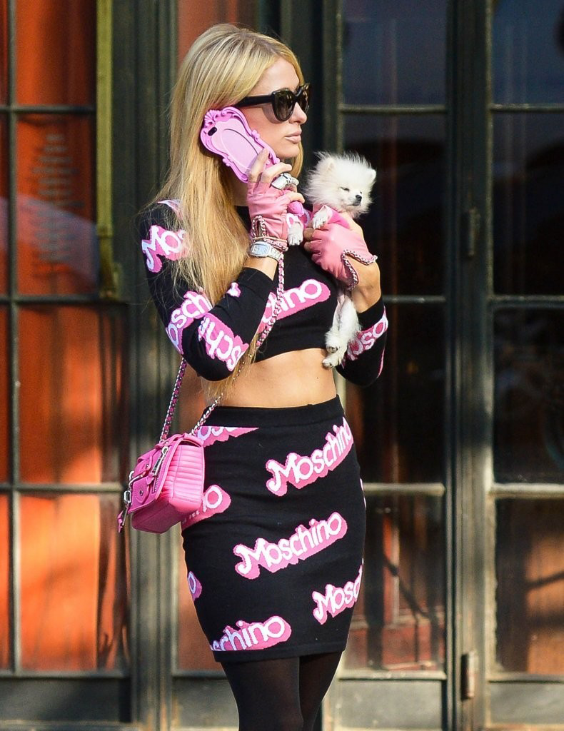  10/17/14 - Paris Hilton shopping in NYC. 