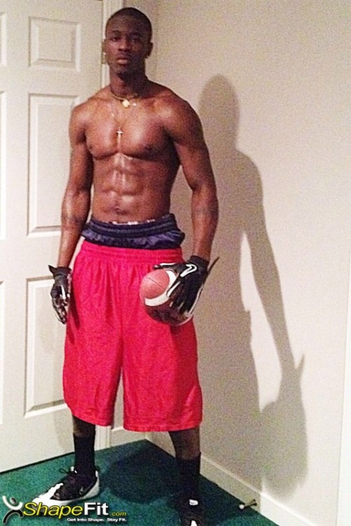 hoodsworld:  Chris Perkins   Hoodsworld claims no ownership of photos posted nor ownership of comments made. Being showcased here is not a statement of anyone’s sexual preference. 