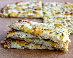 illirya-ooc:  beautifulpicturesofhealthyfood:  Nutrient-packed cauliflower forms the base of this low-calorie, gluten-free bread that’s topped with cheesy goodness…RECIPE  @writingjustforgiggles 