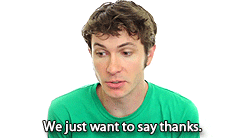 fuckyeah-tobyturner:  4000 FOLLOWERS! Meep. I remember when Roxy had a dance party when we reached 1