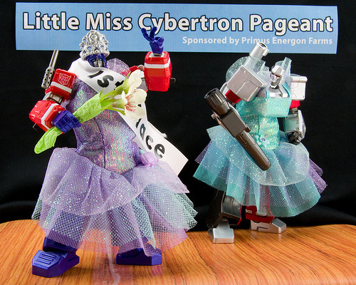 needsabouttreefiddy:  officialoptimusprime:  what if the whole war started because of a beauty pageant gone wrong   (Photo by Jason Cross.)