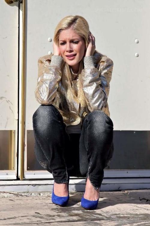 popculturediedin2009: Heidi Montag cries over negative reviews for her music video to Higher, Februa