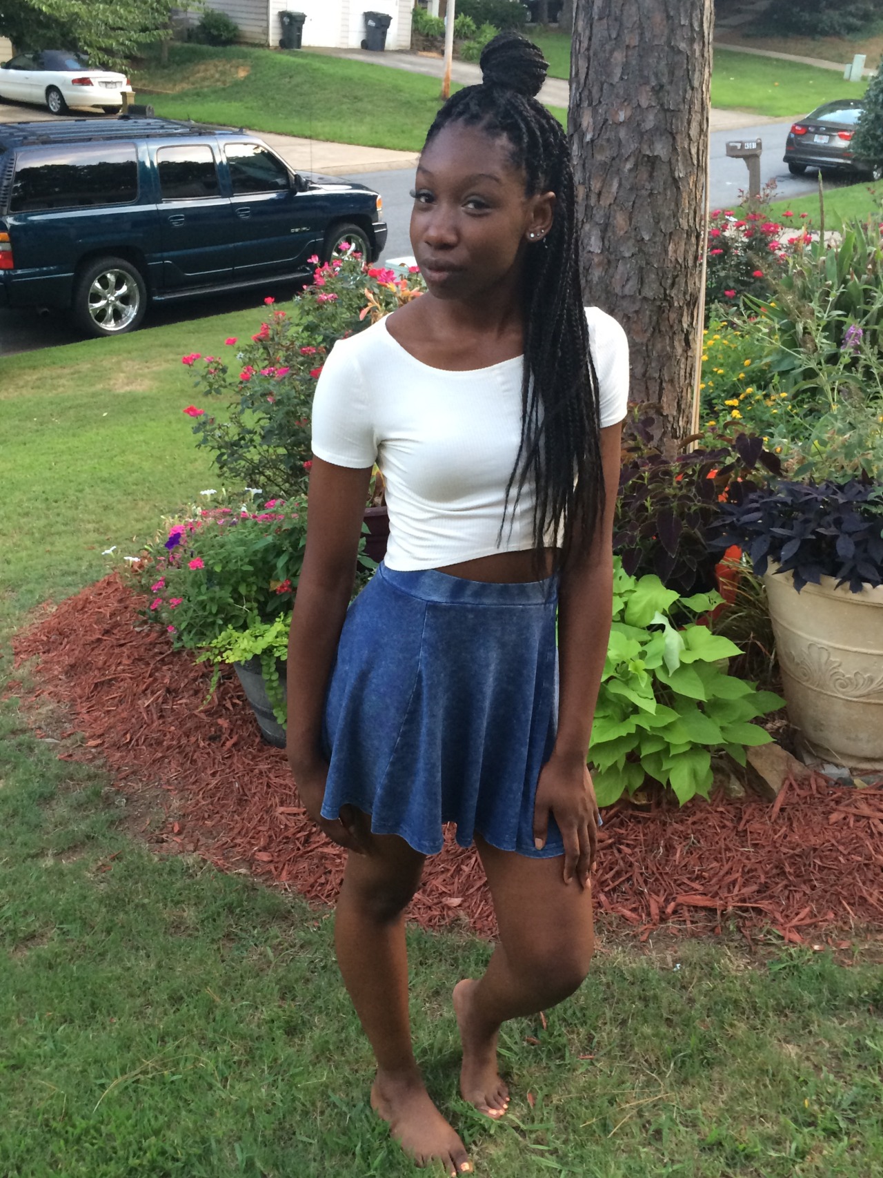 thineprettythoughts:  As a photographer, I hate taking pictures… But it’s blackout