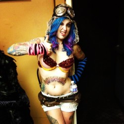 smurfasaur:  #tankgirl #burlesque #bluehair