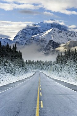 wonderous-world:  Banff National Park, Rocky