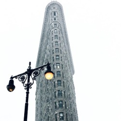 blackcoffee-andredlipstick: I sure do love a good snow day (at Flatiron District, NYC)