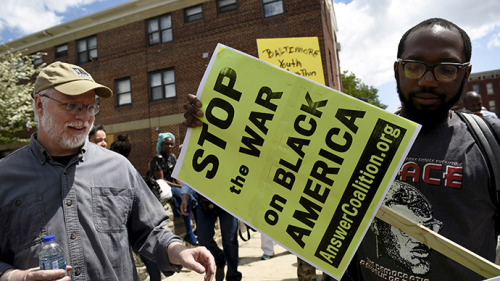  Communication breakdown complicated response to Baltimore riots - report When riots erupted in Balt