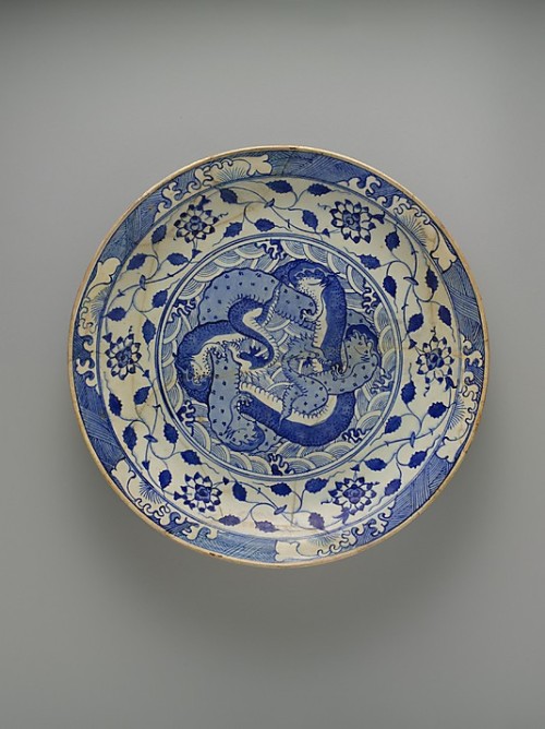 Dish with Two Intertwined Dragonsca. 1640IslamicStonepaste; painted in blue under transparent glaze