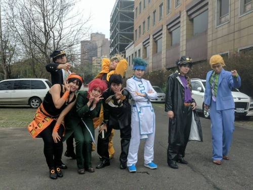 cupofmadtoeat:  Comic World in Taiwan Day2 Today was super hella fun!!!!!gosh it was super amazing!!!!the cosplayers and the new friends!!!!!Josuke/meJotaro/貴族Dio/凱雅(?Kakyoin/小冰 小飛機/御久and there’re so many amazing cosplayers i