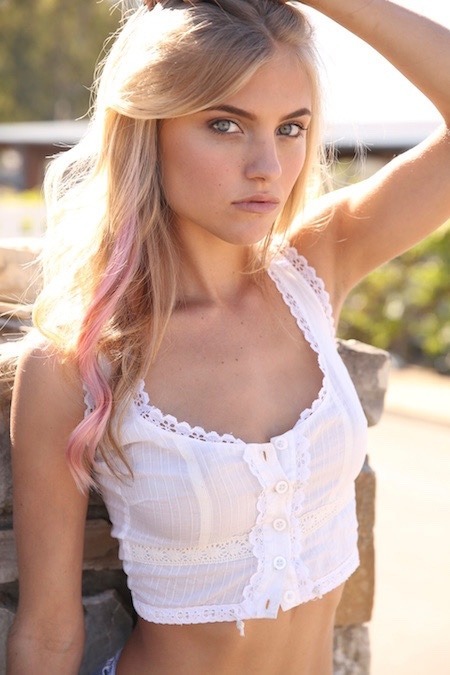 luxuryandbeautiful: Alyssa (12 Photo)