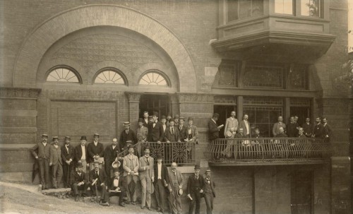 Alums of the Rensselaer Polytechnic Institute pose in front of the Old Gymnasium during their reunio