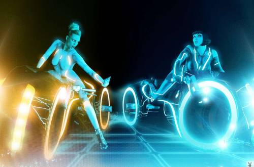 Topless tuesday - Tron theme