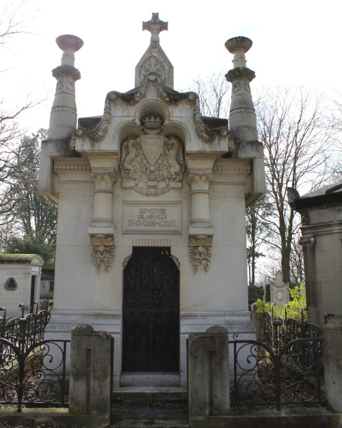 auperelachaise:Chapelle du Duc de Morny réalisée par Viollet-le-Duc