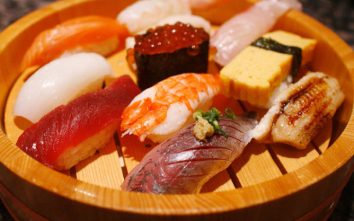 idreamofsushi: Sushi Set by Spice ♥ Trying to Catch Up! on Flickr.