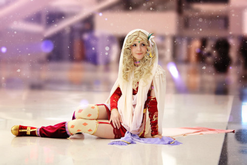 // [sneaks in to share photos of my Terra (Hannah Alexander design) cosplay] (Photos by estersand.co