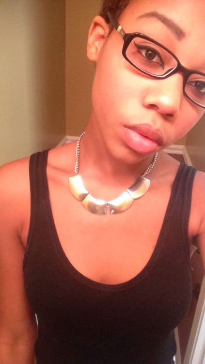 richist:  Happy #blackout   Instagram: kingarielle  You want to talk on IG?