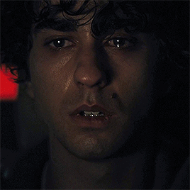 damnfilms:hereditary (2018) + facial expressions