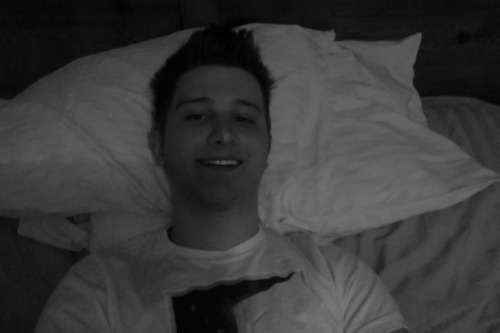 skate-high:  my bed has room for two u kno