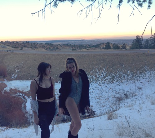 Mountians And Sun