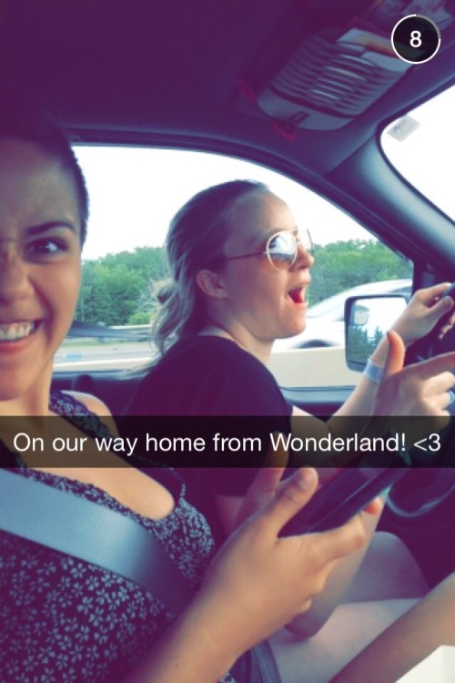 thehalfbloodtimelady:Wonderland with the baes … . now the people of tumblr can see me