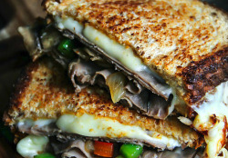 lustingfood:  Roasted Beef Grilled Cheese