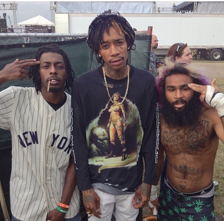 waviest-of-hiphop:  ZOMBiE GANG x TAYLOR GANG