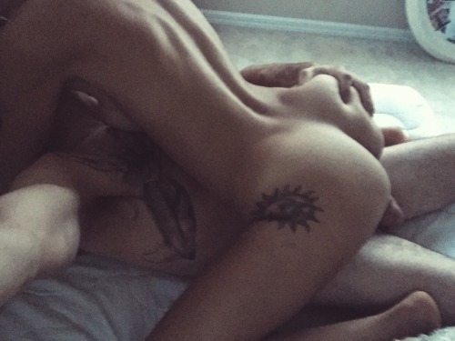 dragonscalesnkittentails: Afternoon delight