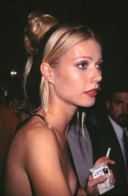 stylinglikeitsthe90s:  Gwyneth Paltrow 