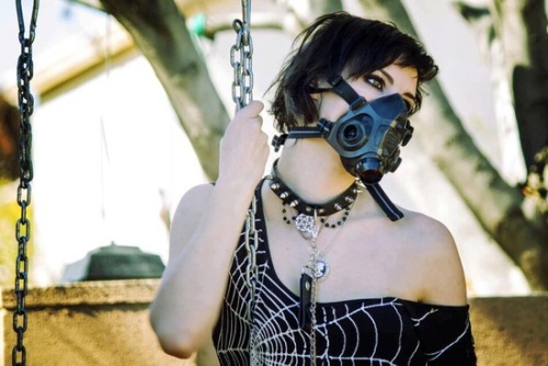 9vil-passions:  Evil PassionFetish Goth Twitter