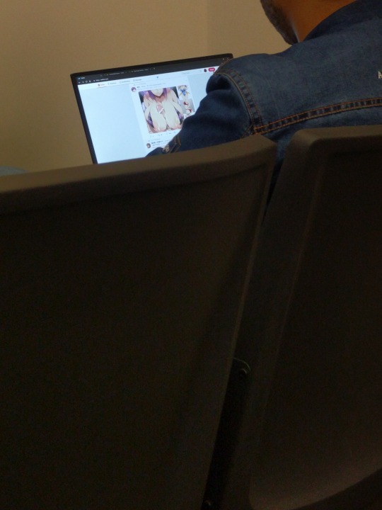 notvoid: notvoid:  notvoid:   notvoid:   notvoid:   notvoid:   notvoid:  this dude the row in front of me in math class is browsing twitter and got hentai on his dash, saw the Wendy’s mascot with giant tits. it’s hard to balance taking notes and waiting