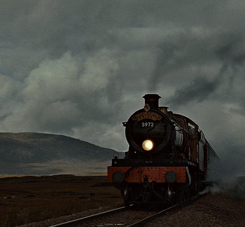 angelaziegeler: There were once three brothers who were traveling along a lonely, winding road at tw