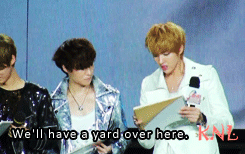wufan-davinchi:Kris just wanted to be a good daddy, but nasty mommy Lay is not amused.