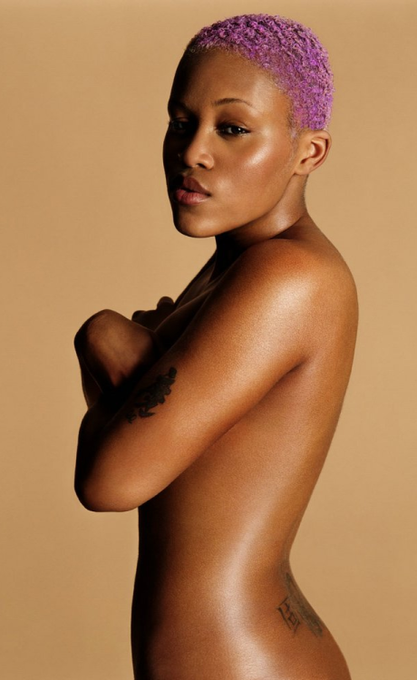 gutsanduppercuts:  Eve  Love her miss her music.