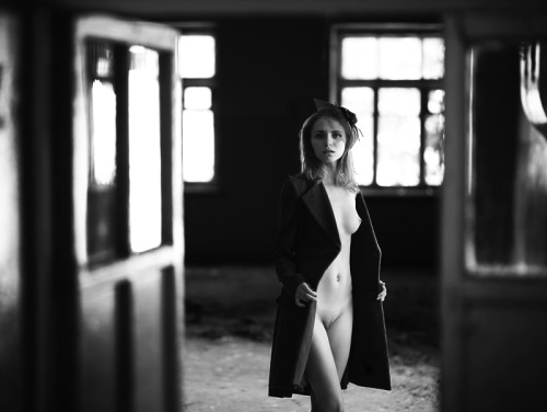nice & easy:@Alexey Malyshevbest of erotic photography:www.radical-lingerie.com