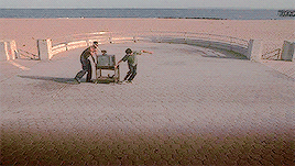 seydous-deactivated20151028:  Requiem for a Dream (2000) dir. Darren Aronofsky 