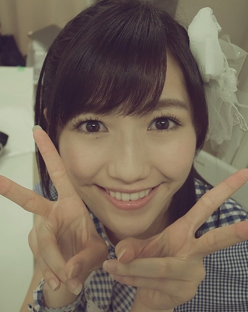 hahayoyolittlecave:  Mayu is cuttier than everything :333 