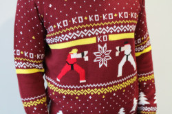 moarrrmagazine:  Street Fighter Xmas Jumper 