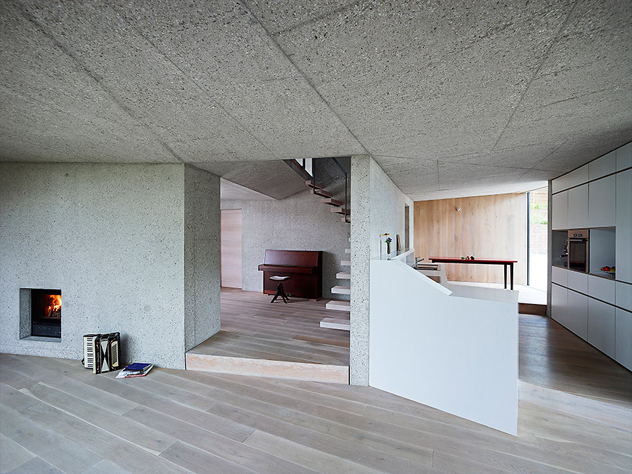 subtilitas:  Manfred Lux - Architect’s own home, Schlipsheim 2014. Photos &copy;