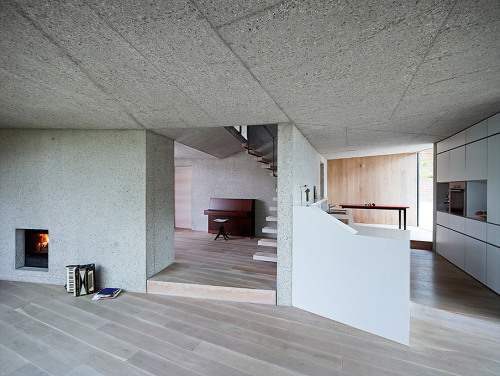 subtilitas:  Manfred Lux - Architect’s own home, Schlipsheim 2014. Photos © Jens Weber.