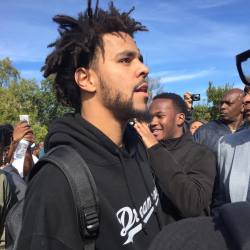 virtuouslyvindicated:  When J. Cole walks through…#JusticeOrElse #MillionManMarch 