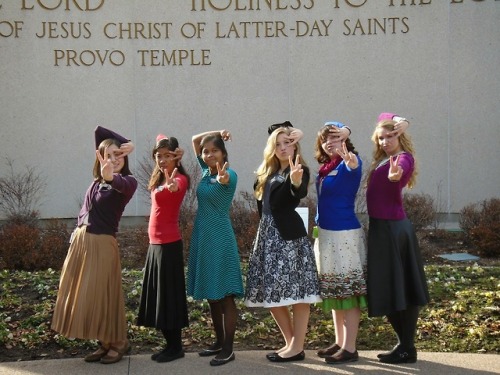 freelynerdygardener: sister missionaries