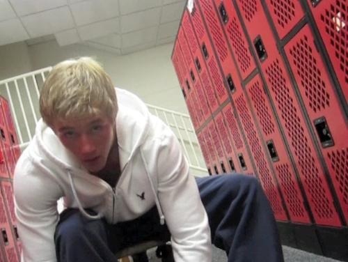 bonermakers:  In my next life I’m going to be a locker room. (Yes I know that makes