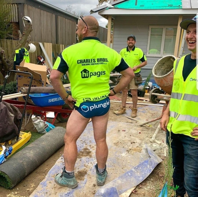 Porn Pics trading-up-tradie: