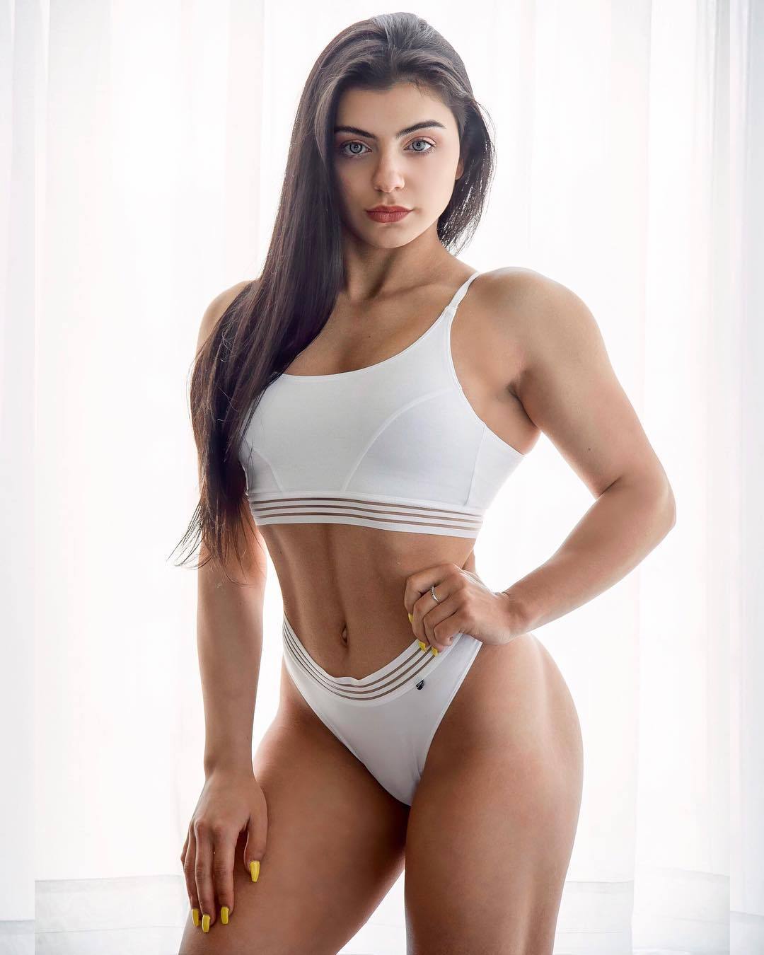 onlyrippedgirls: Tessa Barresi 🔥 