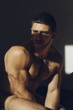 room-2046:  Dato Foland, MadridFull story in Summer Diary: http://summerdiaryproject.com/tagged/a-day-in-my-roomSee more: www.room-2046.com