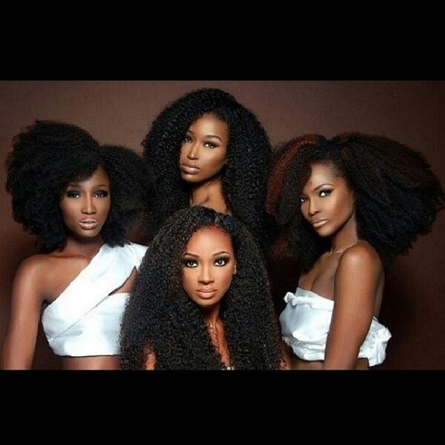 Love love love!! Hairspiration! ♥♥♥#2frochicks #brownskin #chocolategirls #chicnaturalistas #teamnat