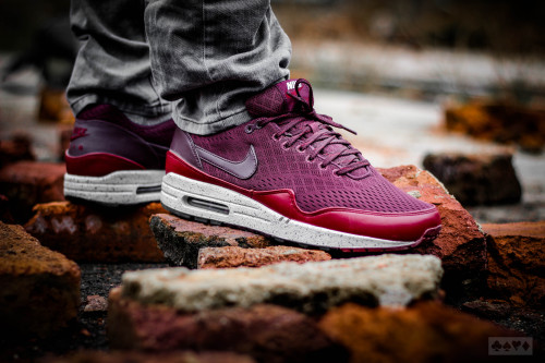 Air Max 1 EM Sweetsoles – Sneakers, kicks trainers.