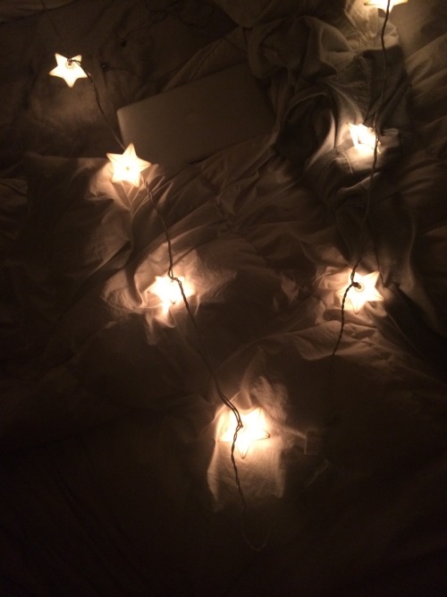 radicalmars:i got some star lights in my room